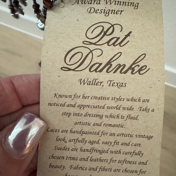 Pat Dahnke Hand painted Cowhide Brown and Blue leather Beaded Belt - Picture 3 of 9